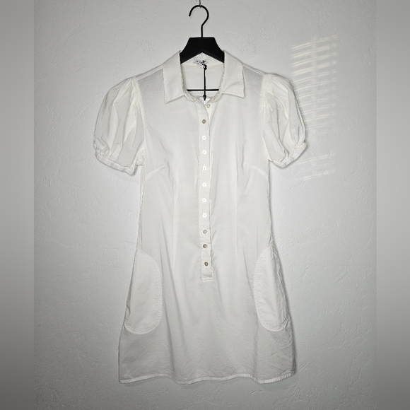 We Wore What Elle Pockets Puff Sleeve Mini Dress in White Size Medium - Picture 2 of 9